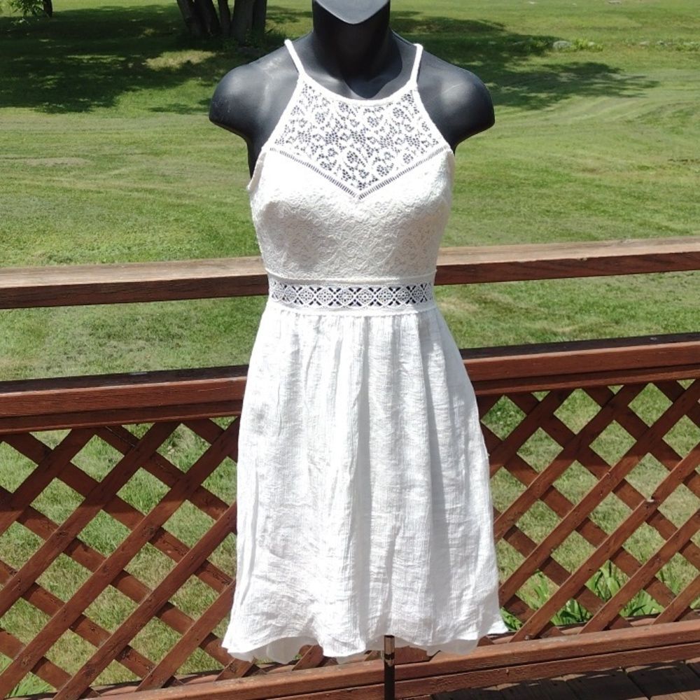 By & By White Lacy Sleeveless Dress Size 0